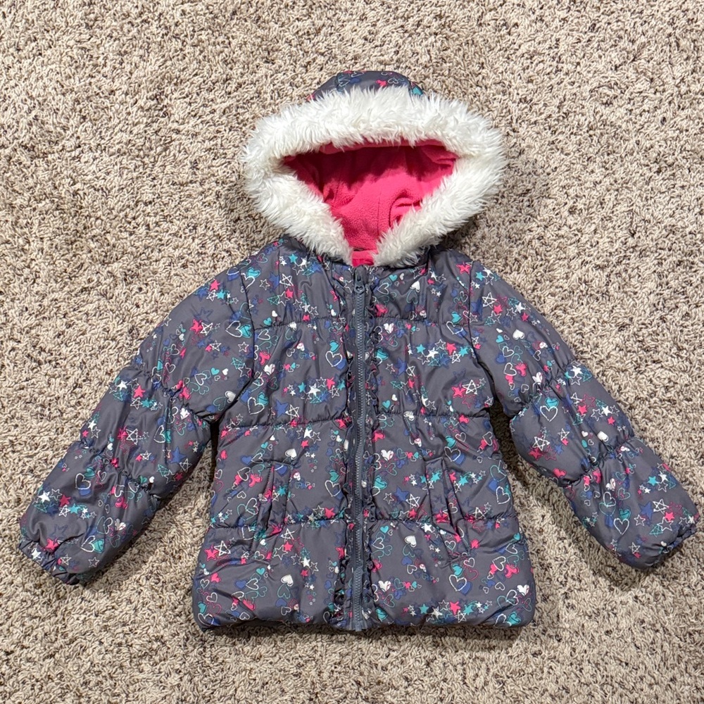Girls Size 6X winter coat with faux fur hood and heart and star design